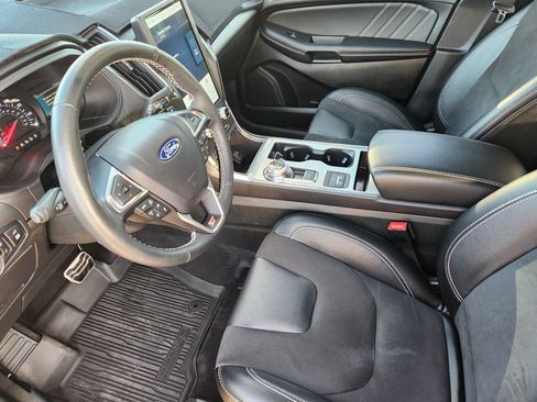 Used 2024 Ford Edge ST w/ Equipment Group 401A AWD/4WD image 13