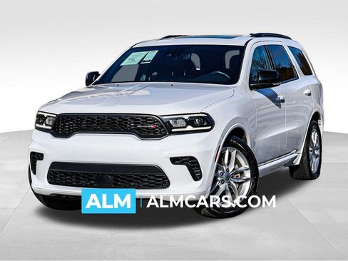 Used 2024 Dodge Durango GT image 1