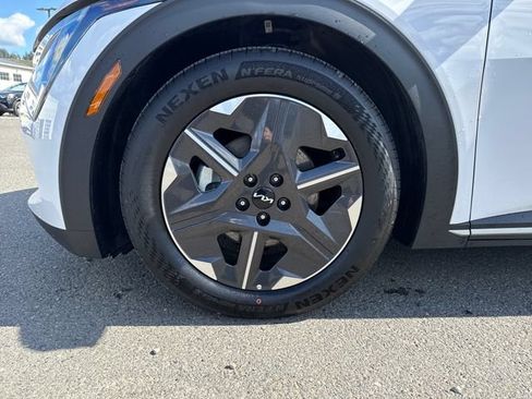 Used 2025 Kia EV6 Light RWD image 56
