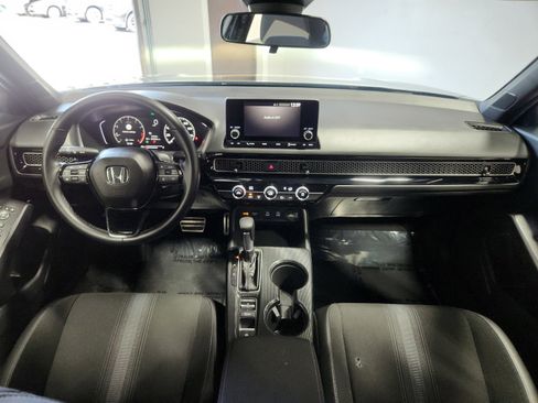 Used 2025 Honda Civic Sport image 15