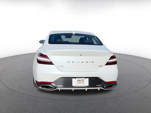 Used 2025 Genesis G70 2.5T image 14