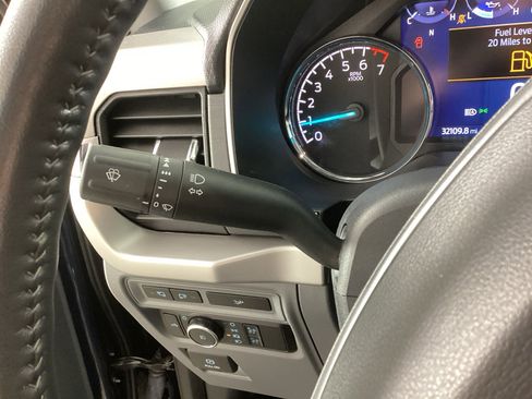 Used 2022 Ford F150 XLT w/ Equipment Group 302A High image 23