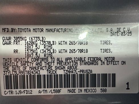 Used 2025 Toyota Tacoma TRD Off-Road w/ TRD Off Road Upgrade Package image 11