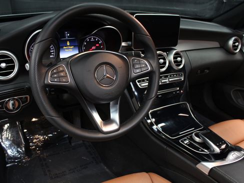 Used 2017 Mercedes-Benz C 300 Cabriolet image 31