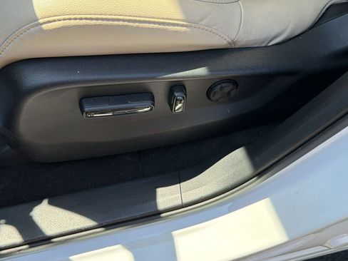 Used 2020 Honda CR-V EX-L image 15