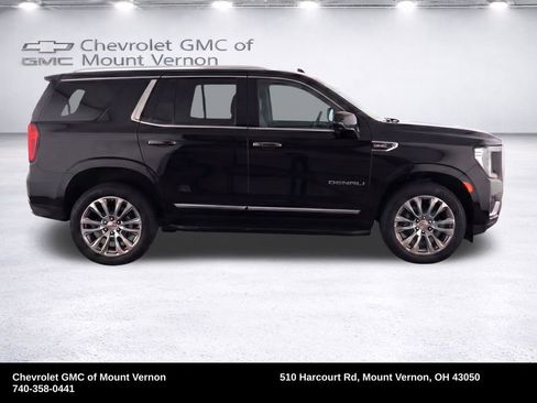 Used 2025 GMC Yukon Denali AWD/4WD image 9