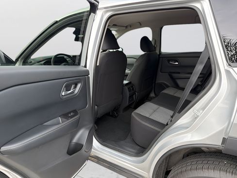 Certified 2024 Nissan Rogue SV AWD/4WD image 47