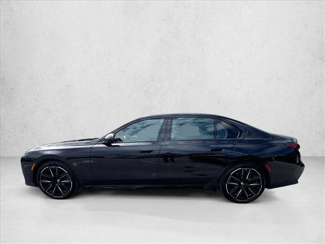 Certified 2023 BMW i7 xDrive60 AWD/4WD image 6