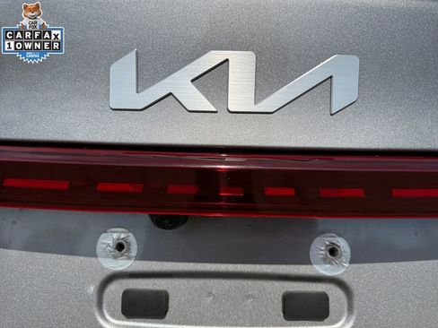 Certified 2024 Kia Forte LXS image 17