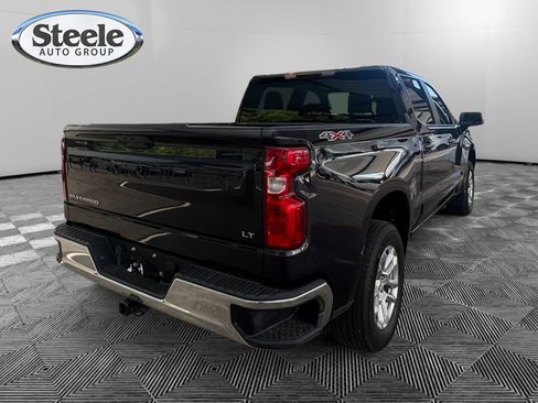 Used 2023 Chevrolet Silverado 1500 LT AWD/4WD image 5