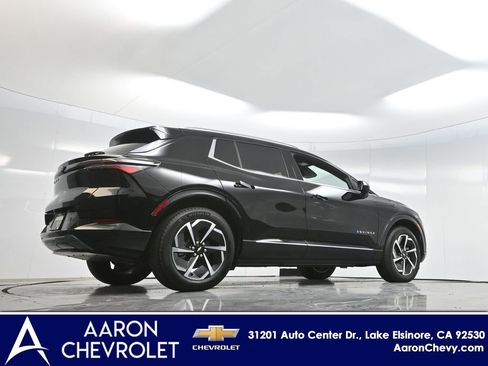 New 2025 Chevrolet Equinox EV LT image 54