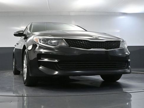 Used 2017 Kia Optima LX FWD image 43