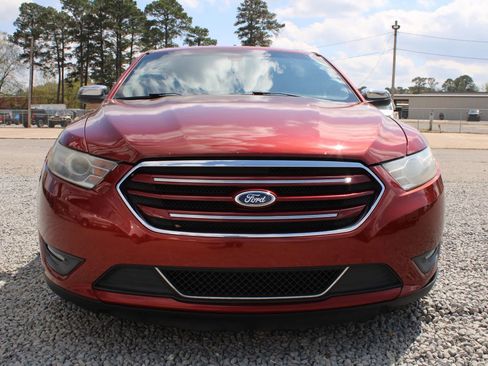 Used 2014 Ford Taurus Limited image 4