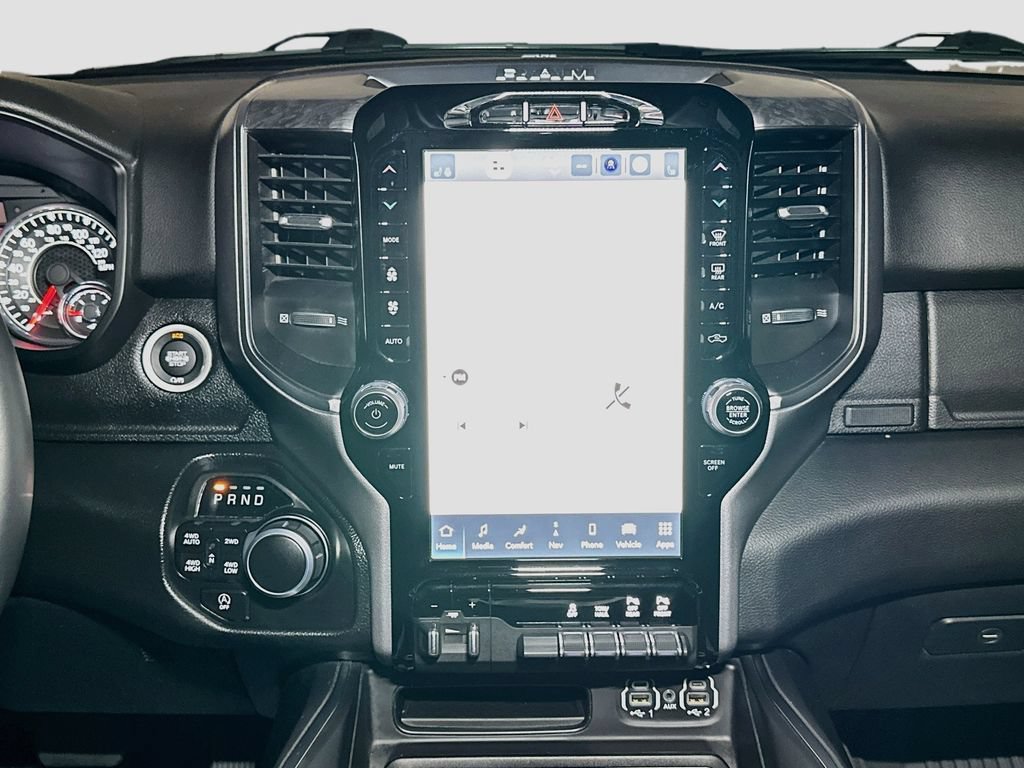 Certified 2024 RAM 1500 Big Horn AWD/4WD image 11