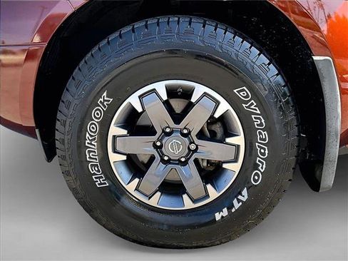 Used 2017 Nissan Frontier Desert Runner image 9