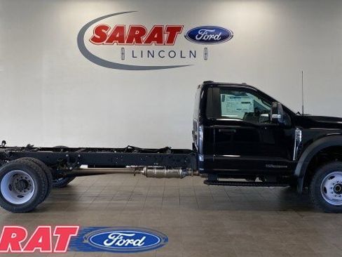 New 2024 Ford F550 4x4 Regular Cab Super Duty image 1