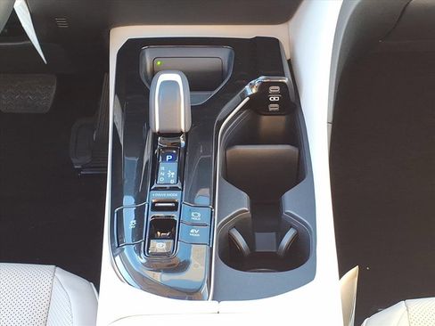 New 2026 Toyota Crown Limited image 12