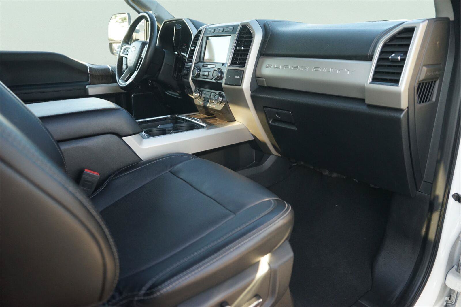 Certified 2019 Ford F250 Lariat w/ Lariat Ultimate Package AWD/4WD image 18