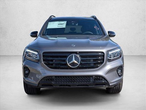 New 2026 Mercedes-Benz GLB 250 4MATIC image 6