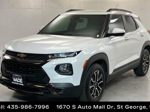 Used 2023 Chevrolet TrailBlazer ACTIV w/ Convenience Package FWD image 1