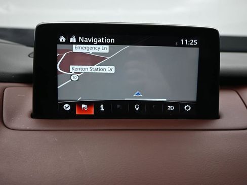 Used 2018 MAZDA CX-9 Signature AWD/4WD image 19