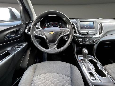 Used 2020 Chevrolet Equinox LT AWD/4WD image 11