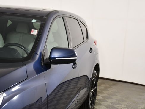 Used 2025 Acura RDX SH-AWD image 13