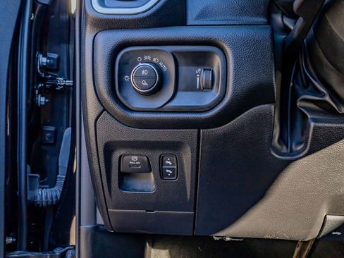 Used 2023 RAM 1500 Big Horn image 21