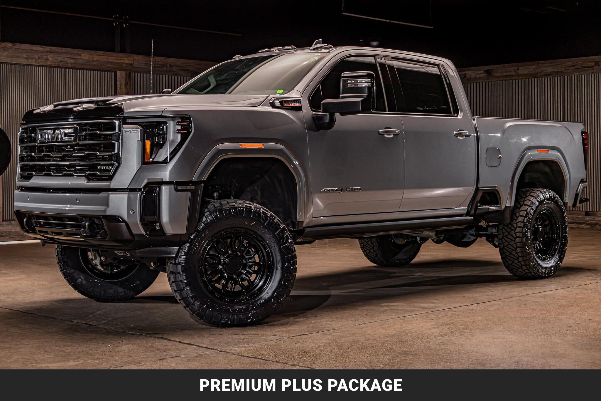 Used 2026 GMC Sierra 2500 AT4 w/ AT4 Premium Plus Package AWD/4WD image 5
