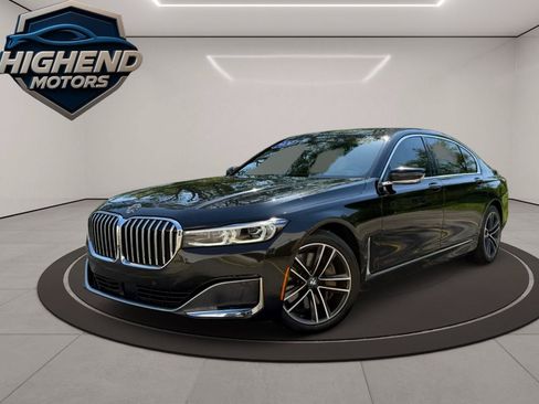 Used 2020 BMW 750i xDrive w/ Executive Package AWD/4WD image 2
