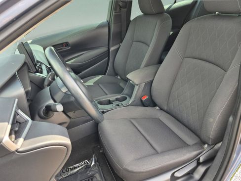Used 2024 Toyota Corolla LE FWD image 19
