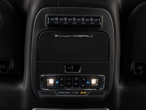 Used 2026 Ford F250 Platinum image 29