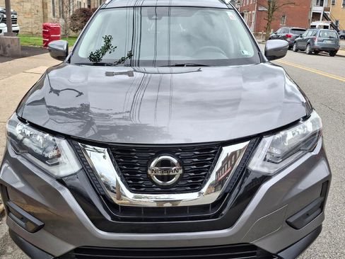 Used 2020 Nissan Rogue SV AWD/4WD image 2