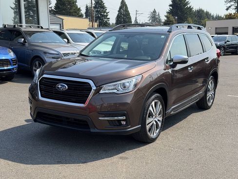 Used 2019 Subaru Ascent Touring w/ Popular Package #3 AWD/4WD image 1