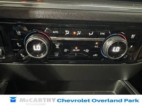 Used 2025 Chevrolet Silverado 1500 High Country w/ Technology Package AWD/4WD image 26