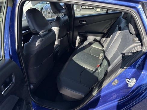 Used 2018 Toyota Prius Three image 17