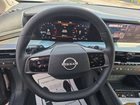 Certified 2025 Nissan Murano SL AWD/4WD image 14