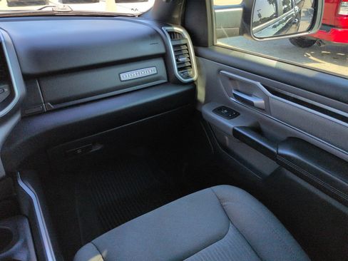 Used 2022 RAM 1500 Big Horn AWD/4WD image 16