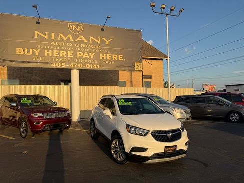 Used 2019 Buick Encore Preferred FWD image 1