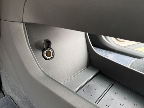 Used 2024 Hyundai Santa Fe Calligraphy image 29