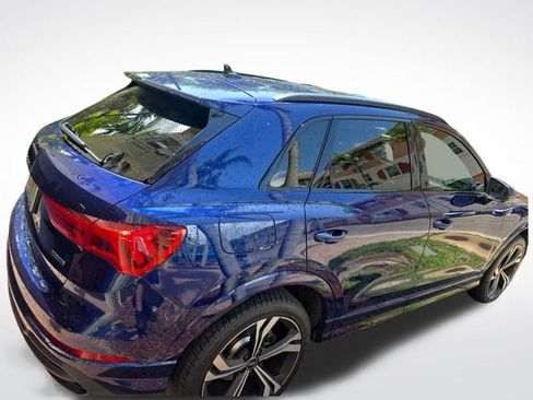 Used 2023 Audi Q3 2.0T Premium Plus w/ Premium Plus Package image 4