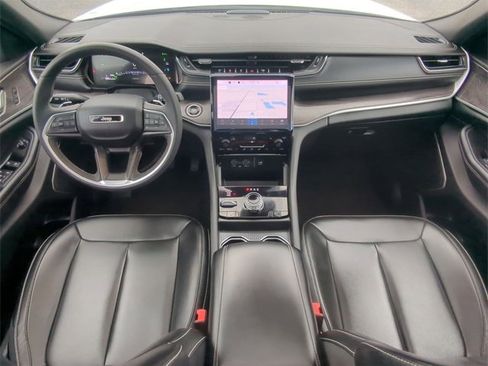 Used 2024 Jeep Grand Cherokee Limited 4xe image 24