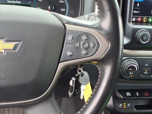 Used 2019 Chevrolet Colorado Z71 image 20