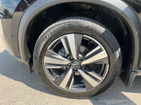Certified 2023 Nissan Rogue Platinum AWD/4WD image 28