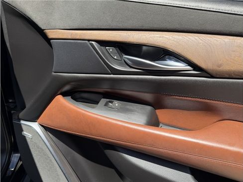 Used 2019 Cadillac Escalade ESV Premium Luxury AWD/4WD image 42