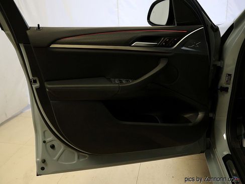 Used 2023 BMW X3 xDrive30i w/ M Sport Package image 24