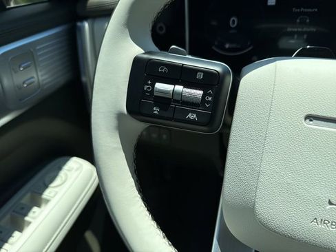 Used 2024 Hyundai Santa Fe Calligraphy image 36