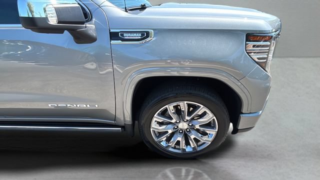 Used 2025 GMC Sierra 1500 Denali w/ Denali Reserve Package AWD/4WD image 36