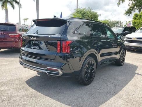 Used 2023 Kia Sorento SX FWD image 5