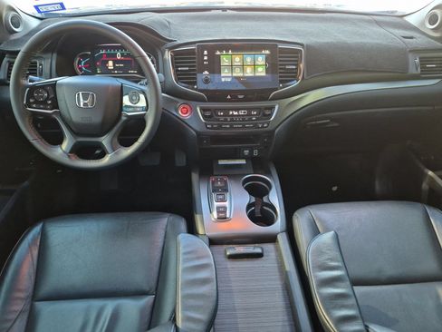 Certified 2022 Honda Pilot Special Edition image 16
